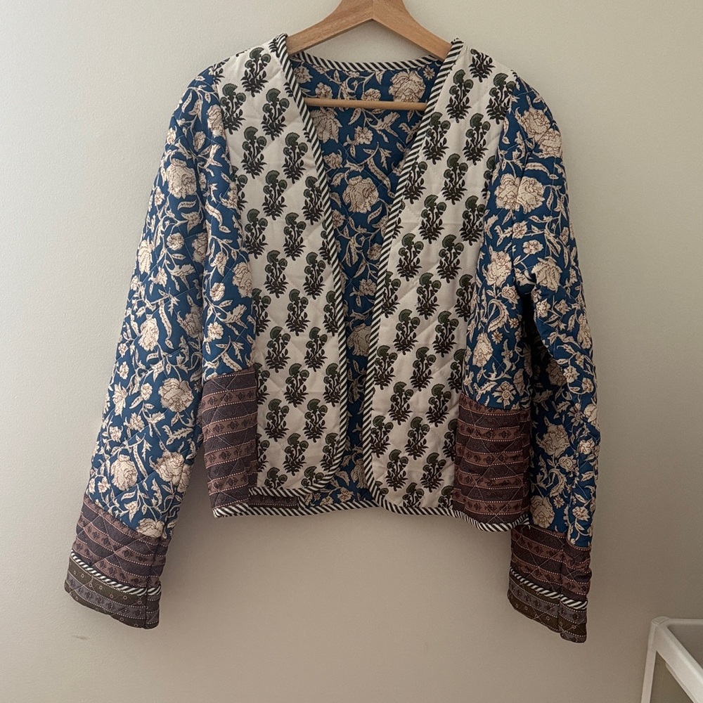 Quilted Reversible Jacket size Large - Picture 2 of 5